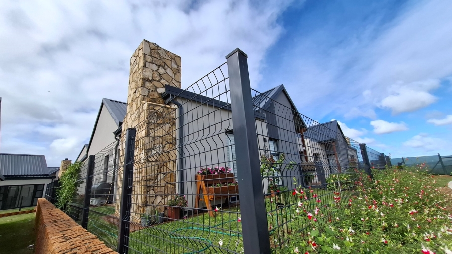 2 Bedroom Property for Sale in Hartland Lifestyle Estate Western Cape